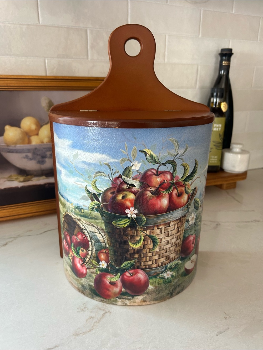 Country Apple Basket Wooden Wall Storage Bin Kitchen Decor